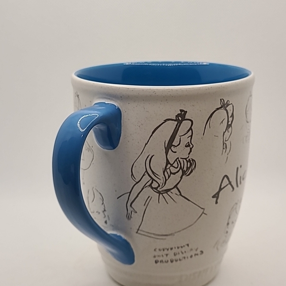 Disney Alice Mug- Alice in Wonderland- Classic Collection 4.5" tall - Picture 3 of 9